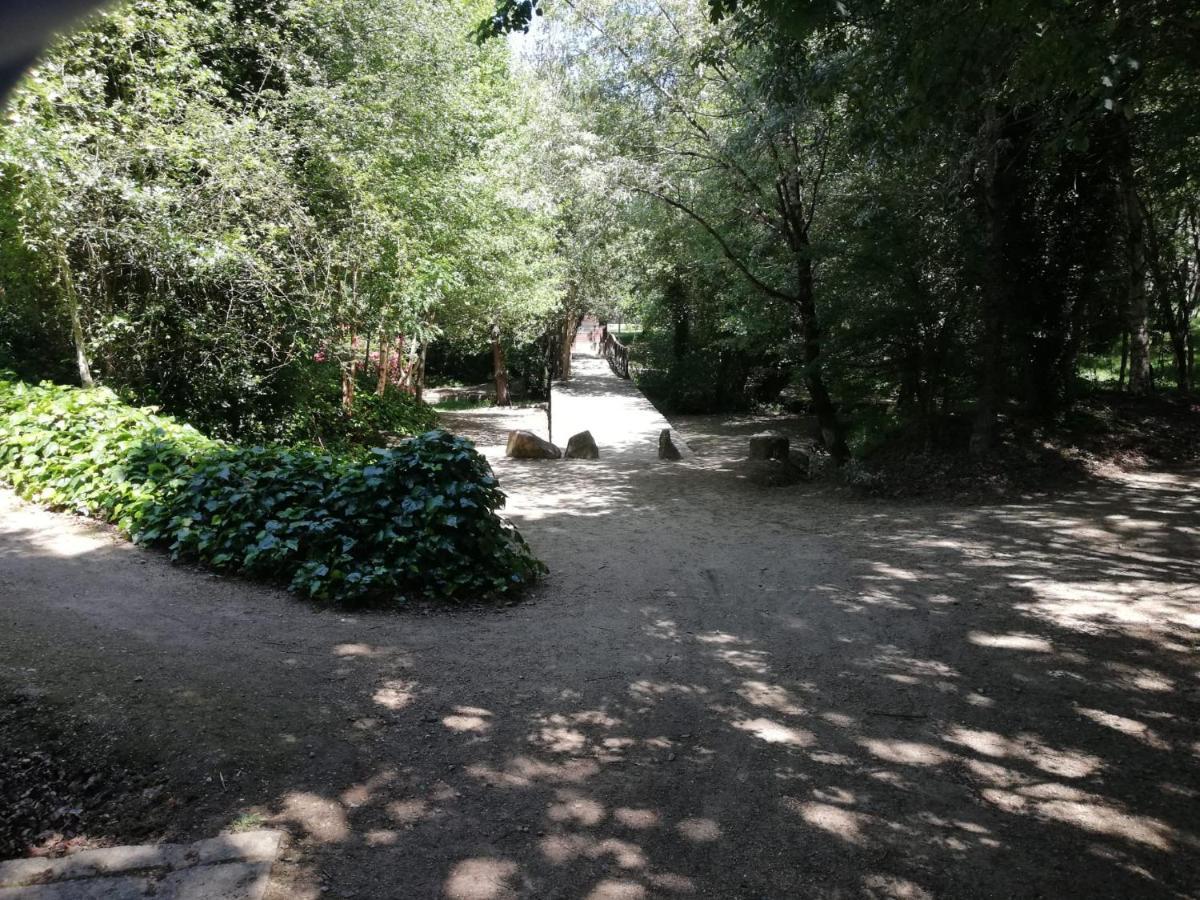 Alojamiento Camino Real Sigueiro Exterior foto